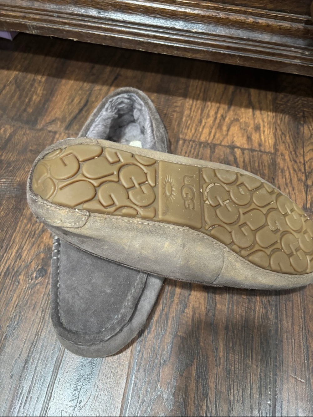 UGG Men’s Grey Suede Shearling-Lined Slip-On Loafers - Picture 4 of 5